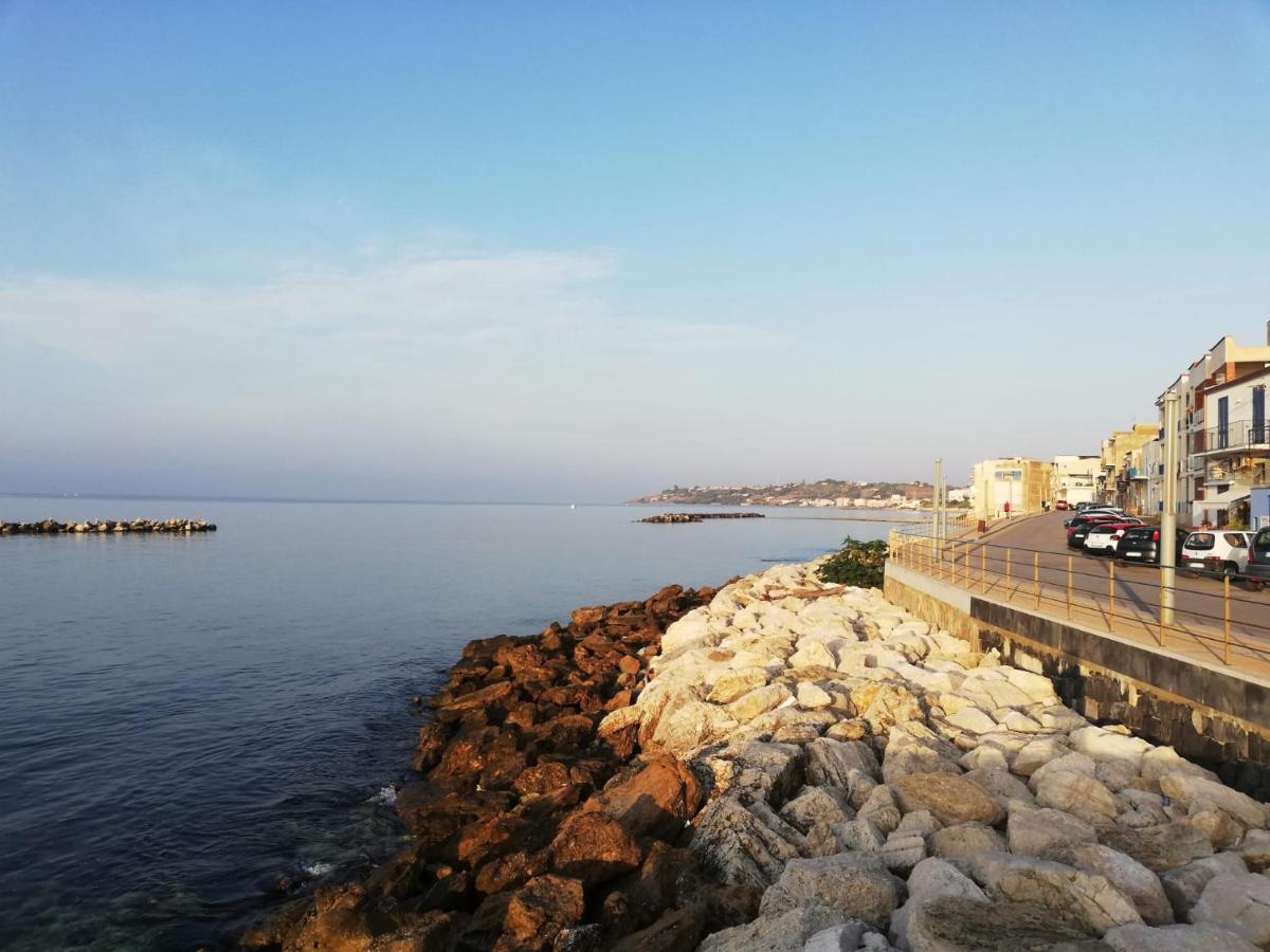 Veranda sul mare - casa vacanze FRONTE MARE Villa Sciacca Exterior foto